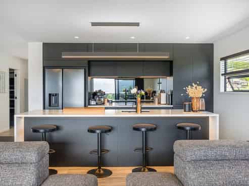 7 Panorama Parade, Pauanui