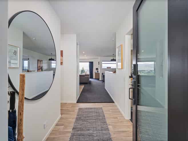 7 Panorama Parade, Pauanui