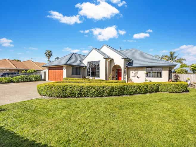 63 Lothian Brae, Wattle Downs