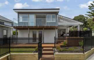 169 Manly Street, PARAPARAUMU BEACH