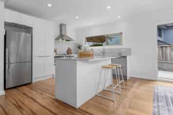 169 Manly Street, PARAPARAUMU BEACH