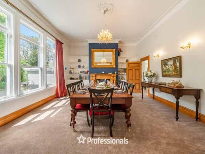 722 High Street, Boulcott