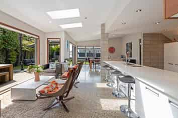 52A Springfield Road, Springfield