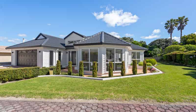 16 Waru Nui Court, Orewa