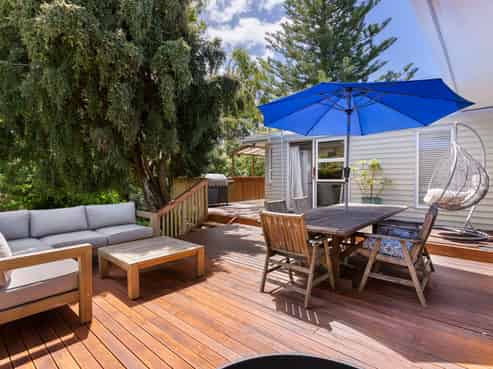 70 Fairclough Road, Beach Haven