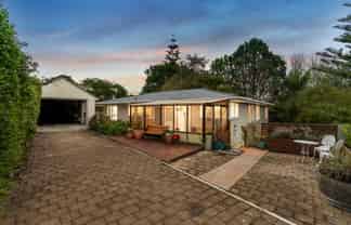 70 Fairclough Road, Beach Haven