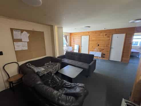 Room 1 11/22 Sussex Street, Mount Cook