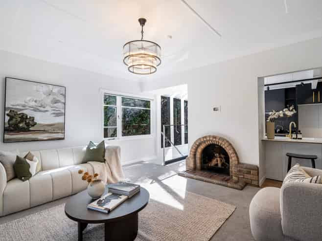 32 Weston Avenue, Mount Albert