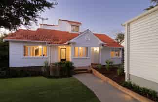 32 Weston Avenue, Mount Albert