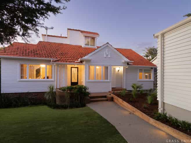 32 Weston Avenue, Mount Albert