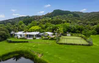 113 North Road, Clevedon