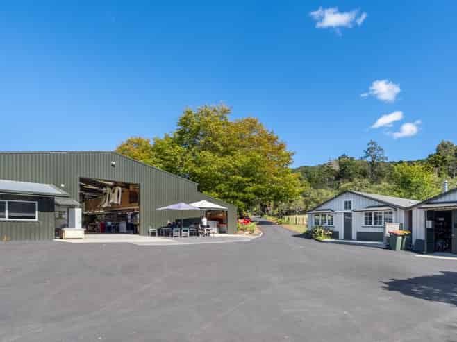 113 North Road, Clevedon