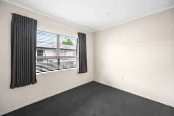 746B River Road, Chartwell