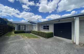 746B River Road, Chartwell