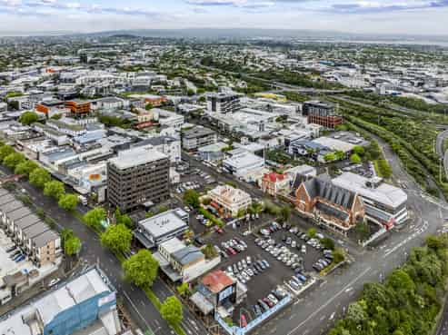 Former Convent: add value or own and occupy