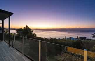 8 Mana Heights, Marybank