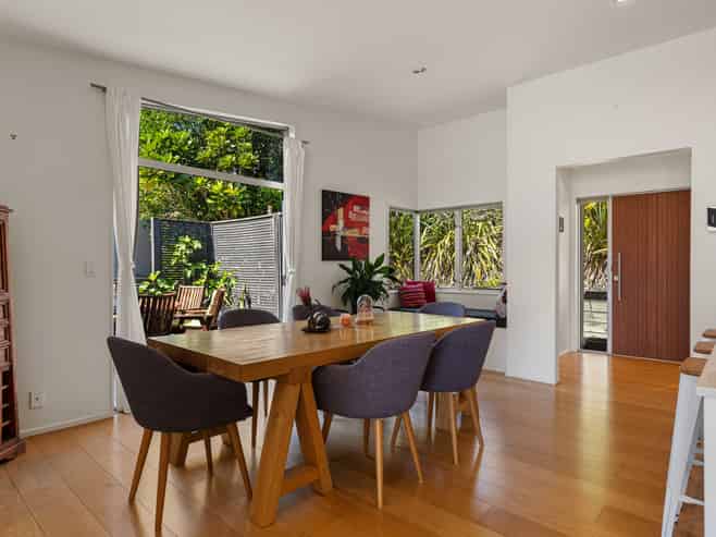 8 Mana Heights, Marybank