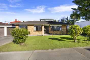 2/27 Rata Street, New Lynn