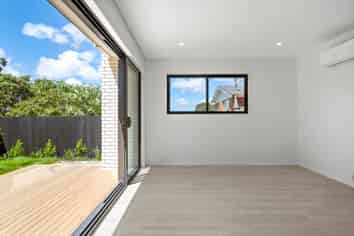 Lot 6/36 Thatcher Street, Mission Bay