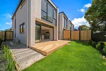 Lot 6/36 Thatcher Street, Mission Bay