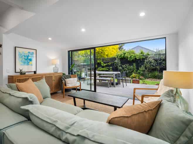 50 Wiggins Street, Sumner