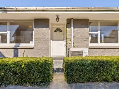 49A Bretts Road, Saint Albans