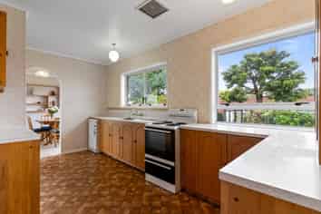 10 Tomlinson Street, Hillpark