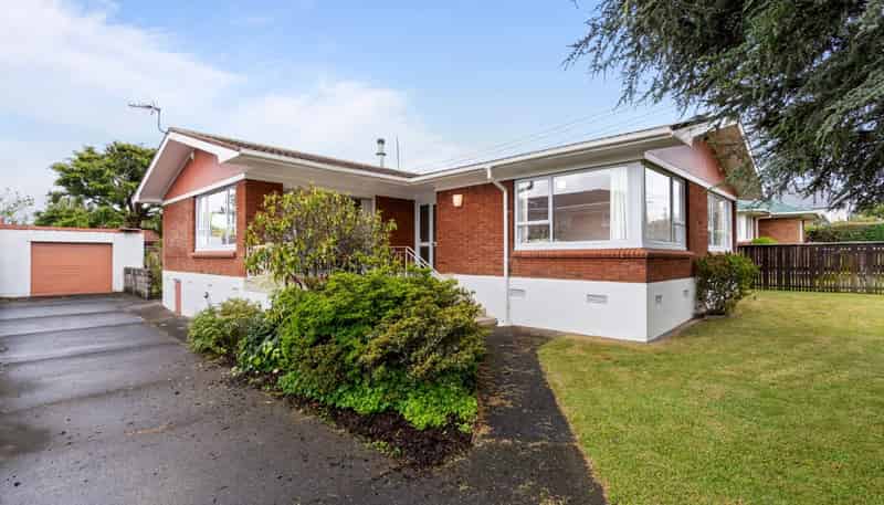 10 Tomlinson Street, Hillpark