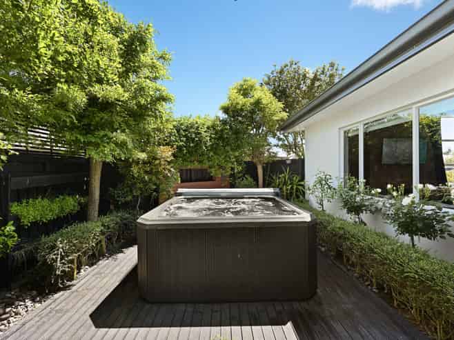 16 Whistler Close, Rototuna North