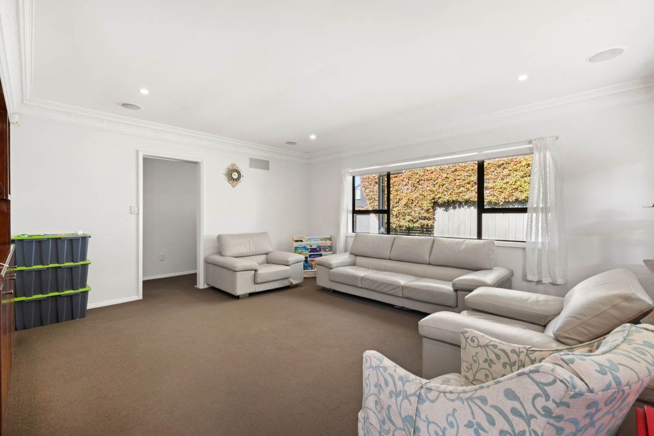 MOTIVATED SELLER - $1,170,000 - MAKE AN OFFER! - Widok 2