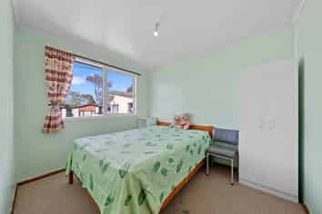 1/84 Sunnynook Road, Sunnynook