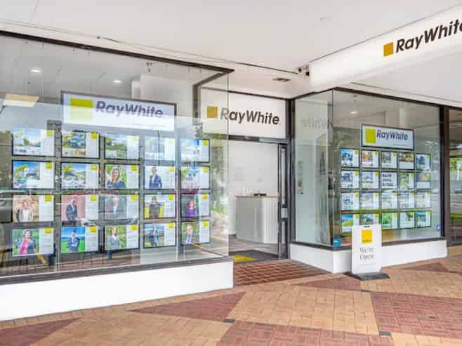 Modern commercial premises - Porirua