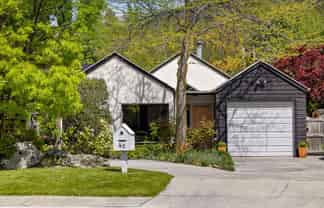 42 Remarkables Crescent, Frankton