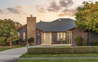 4 Cooper Crescent, Cambridge