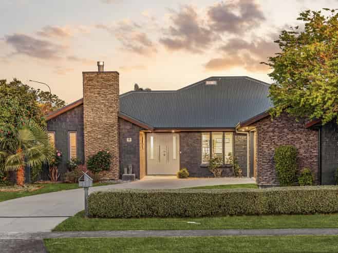 4 Cooper Crescent, Cambridge