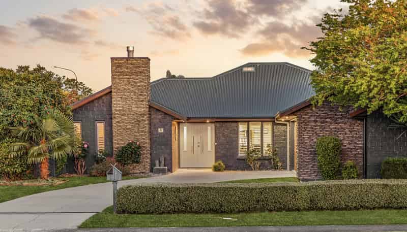 4 Cooper Crescent, Cambridge