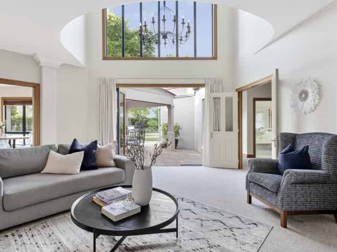 203 Athlone Drive, Cambridge