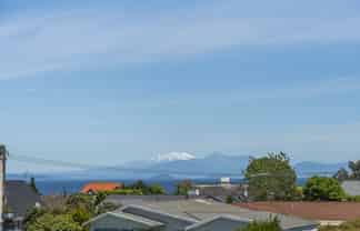 1/6 Kaka Street, Taupo