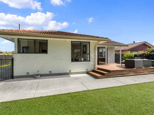 2/12 Camrose Place, Ilam