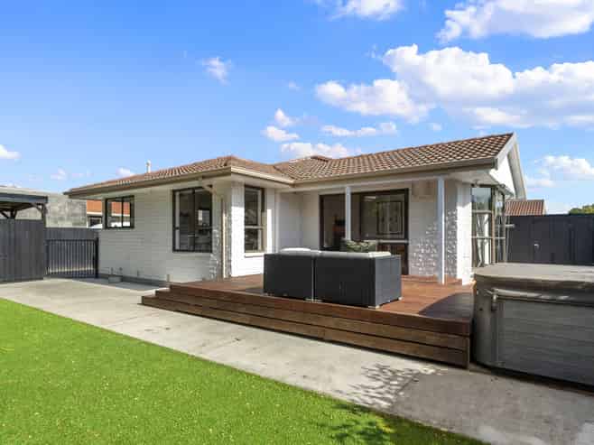 2/12 Camrose Place, Ilam