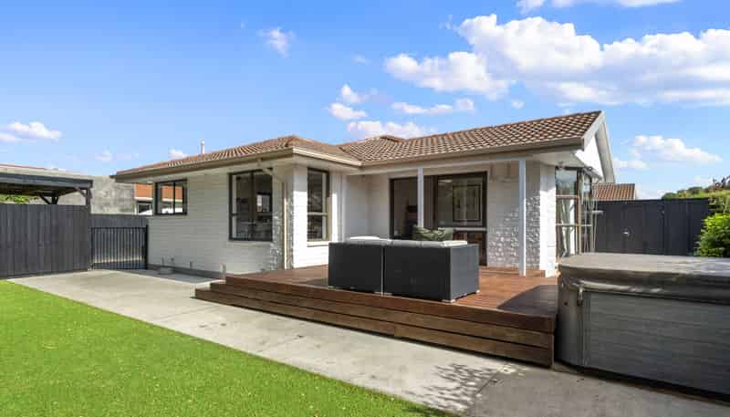 2/12 Camrose Place, Ilam