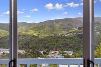 11B Euston Road, Wilton