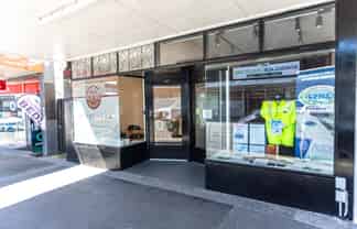 Office/Retail For Lease – $255 per week
