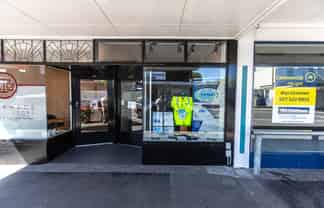 Office/Retail For Lease – $255 per week