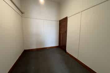 2/46 George Street, Palmerston North