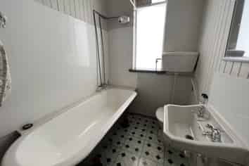 2/46 George Street, Palmerston North