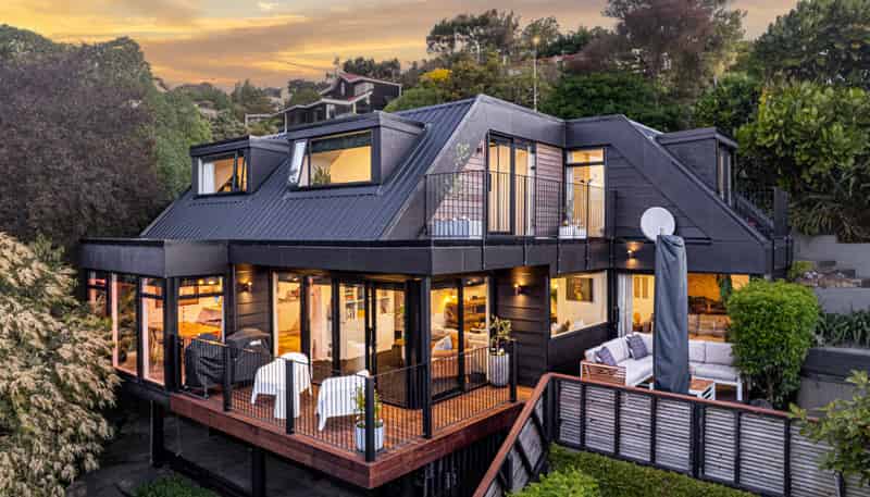 108 Cannon Hill Crescent, Mount Pleasant