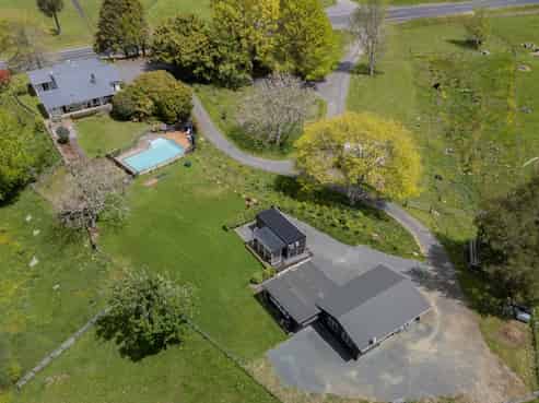 Lot (Lifes1246 State Highway 3, Piopio