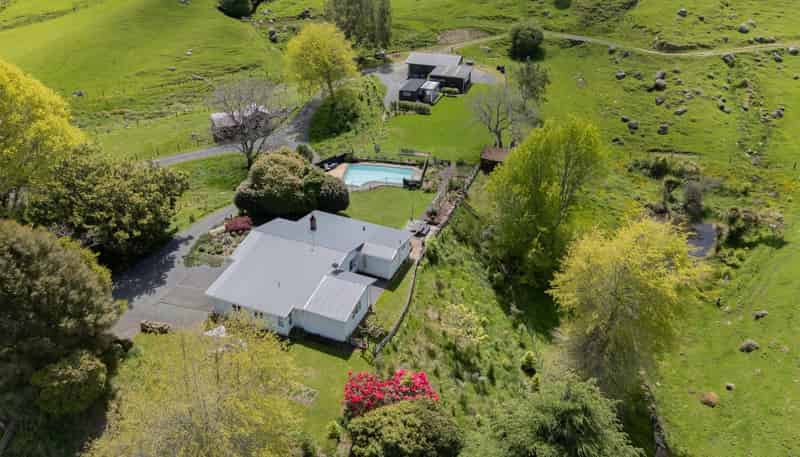 Lot (Lifes1246 State Highway 3, Piopio