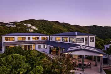 4 Caughley Grove, Karori